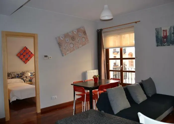 Dos Torres Retiro Urbano En Alfonso I Zaragoza